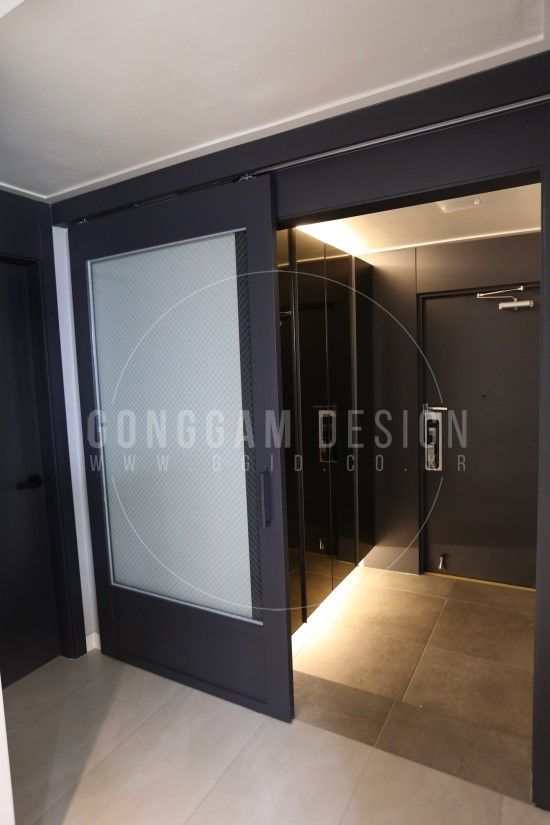 강동구 명일동 삼익 2차 37평 아파트 복도 인테리어 시공 사진